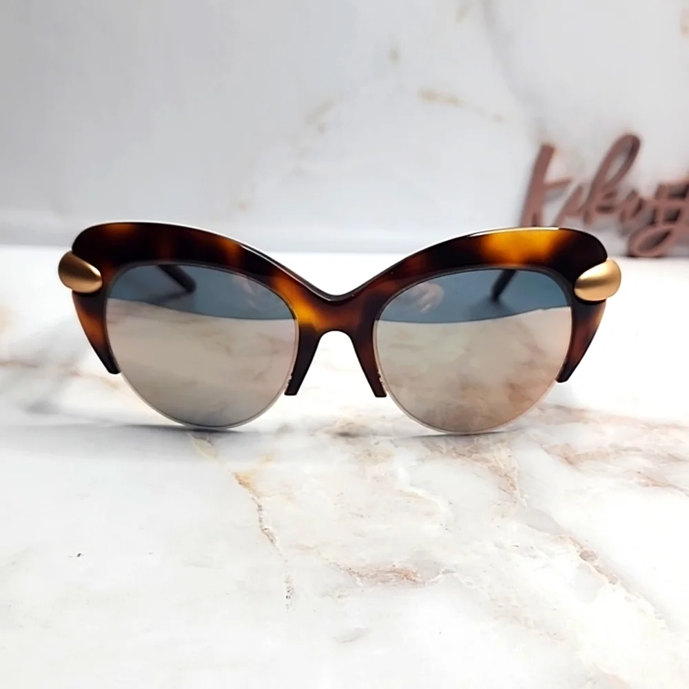 Pomellato oversized cat eye sunglasses